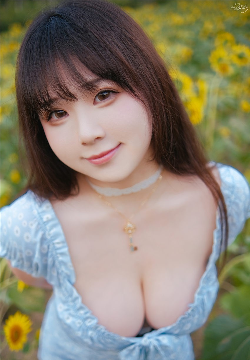 皮皮奶 彼女向日葵[35P-251MB]