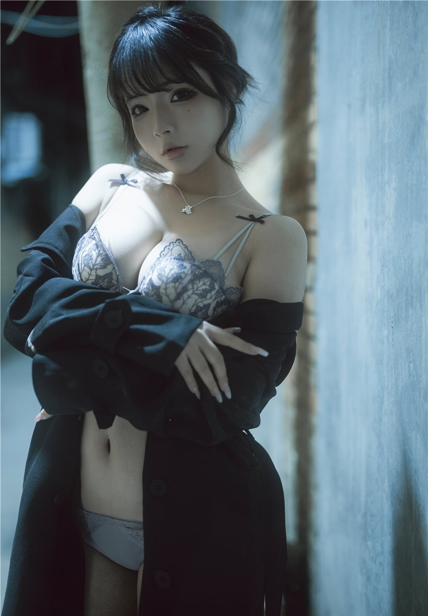 yuuhui玉汇 暗巷 [132P-1.97GB]