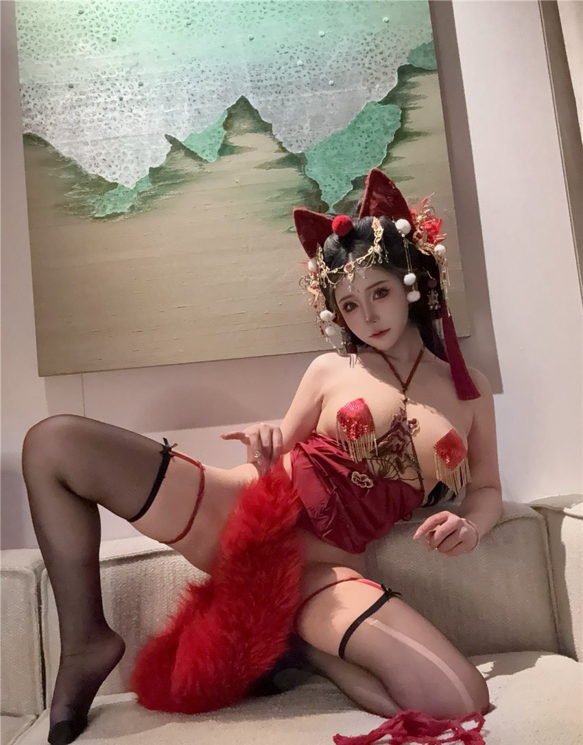 抱走莫子A 红色小尾巴 [120P25V-2.60GB]