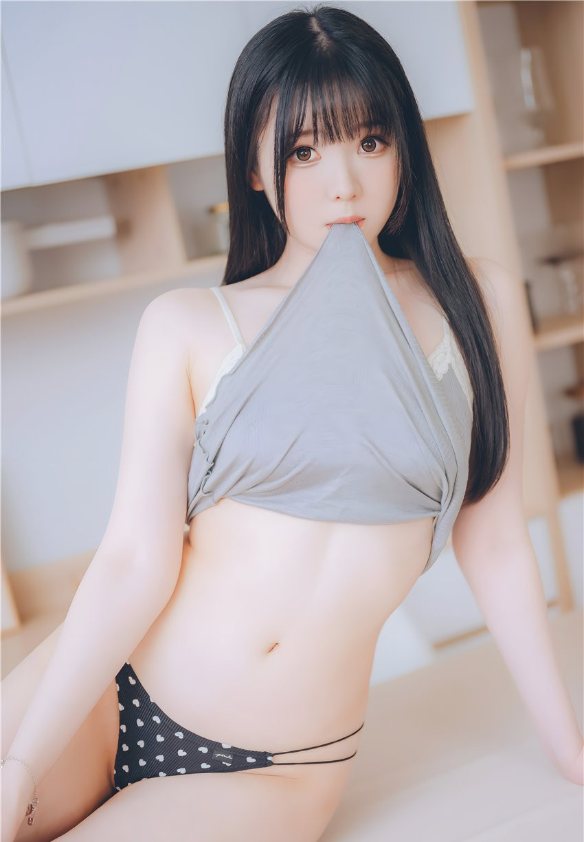 霜月shimo DL版写真集 週末彼女 [101P-1.25GB]