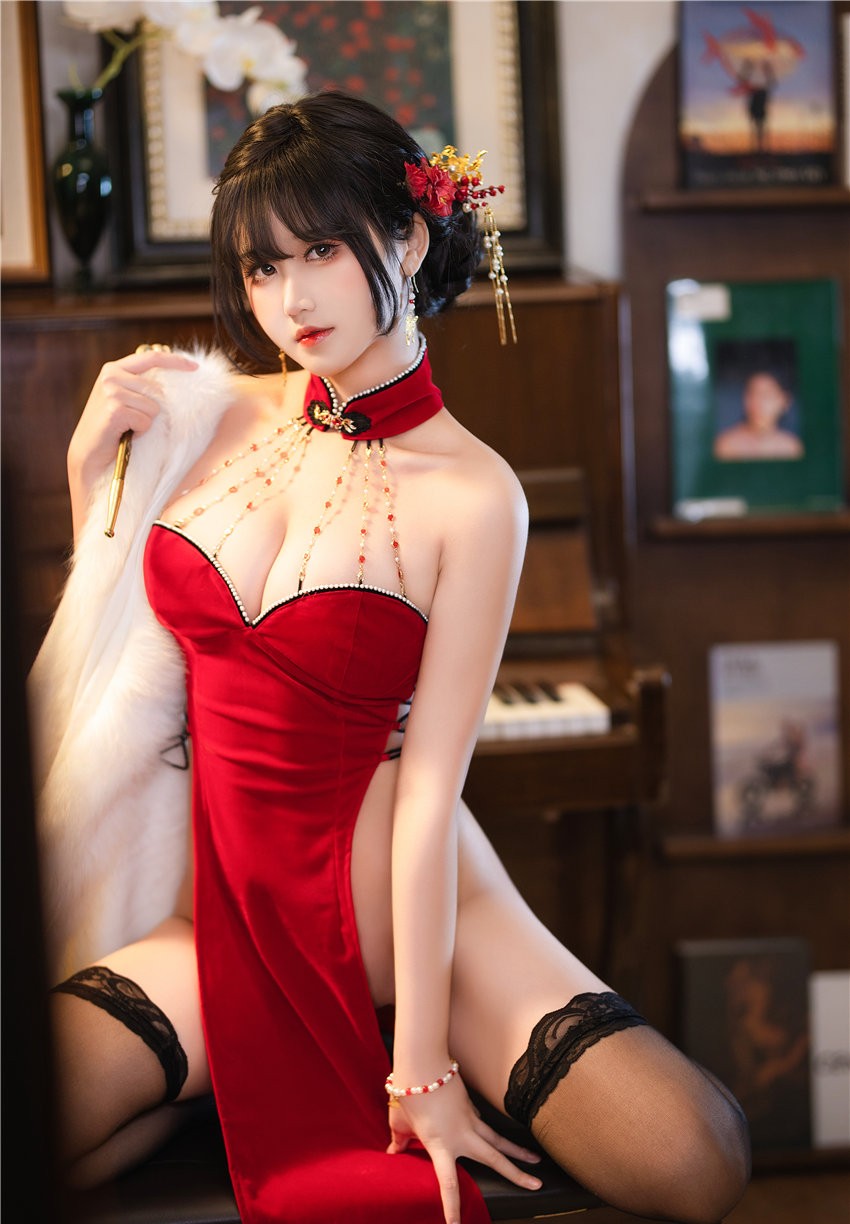 三度_69 宏斯绒旗袍 [75P3V-704MB]