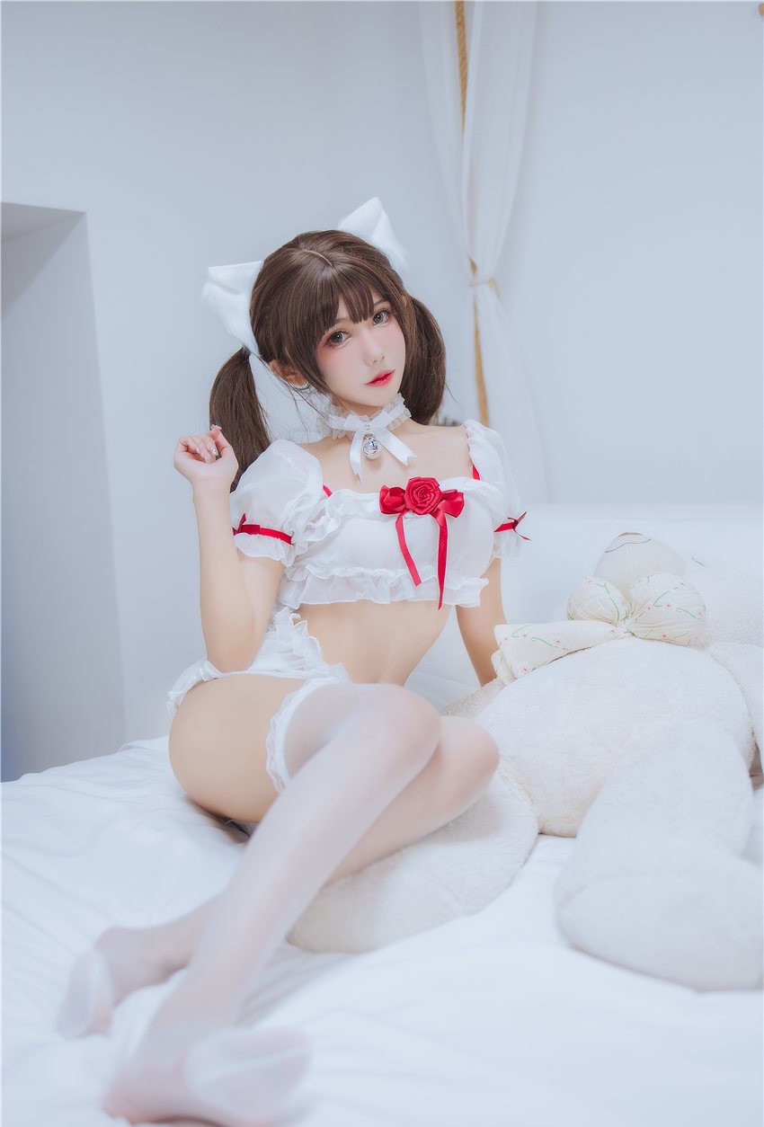 仙女月 白猫少女 [50P-524MB]