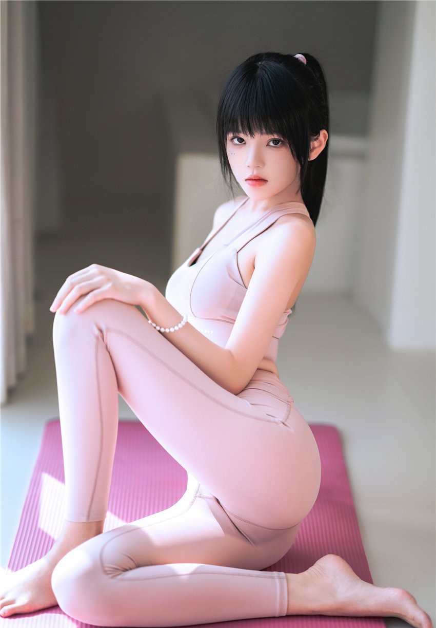桜桃喵 分恁瑜伽服[45P-282MB]