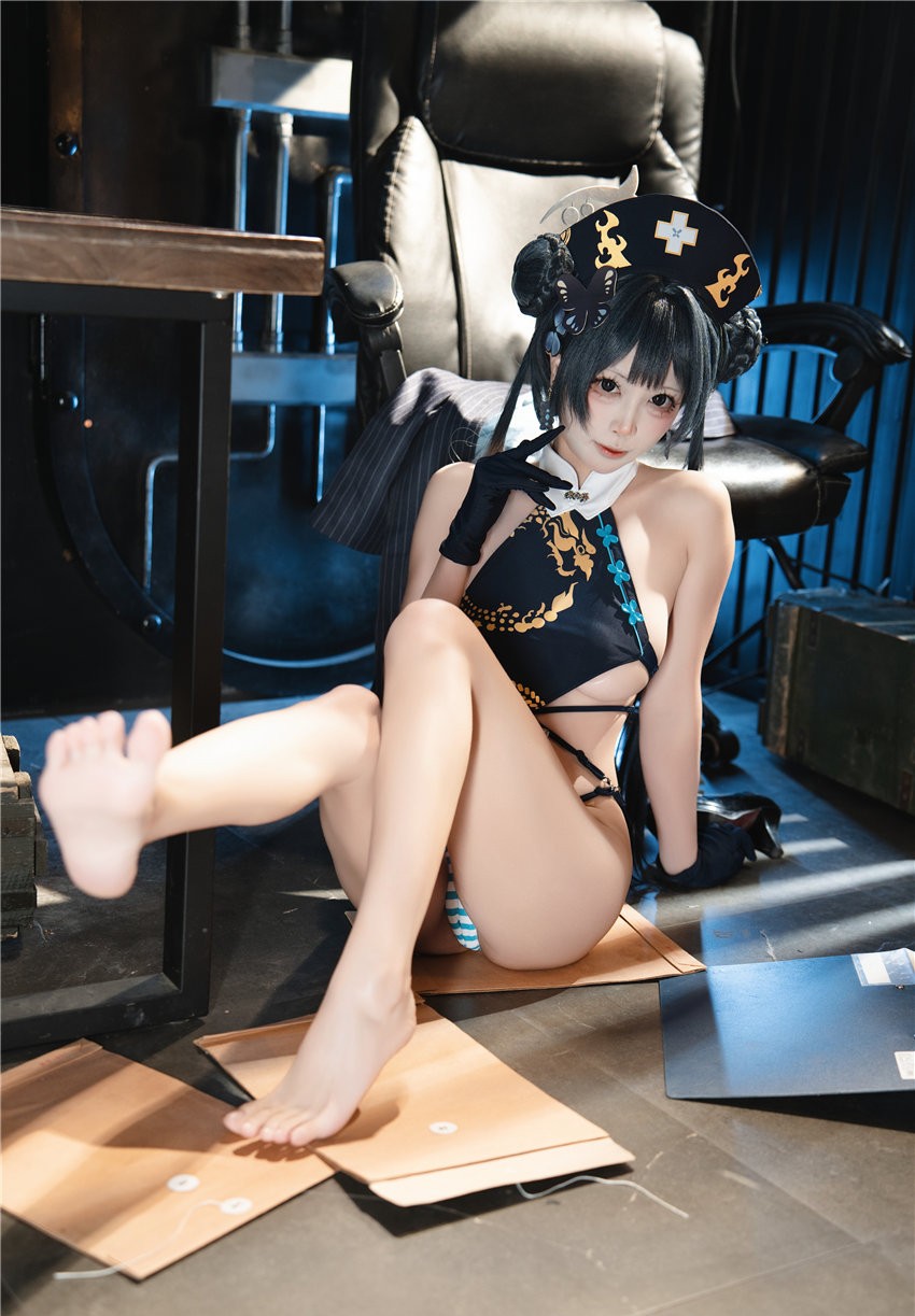 三無人型 蔚蓝档案 妃咲 [72P-388M]