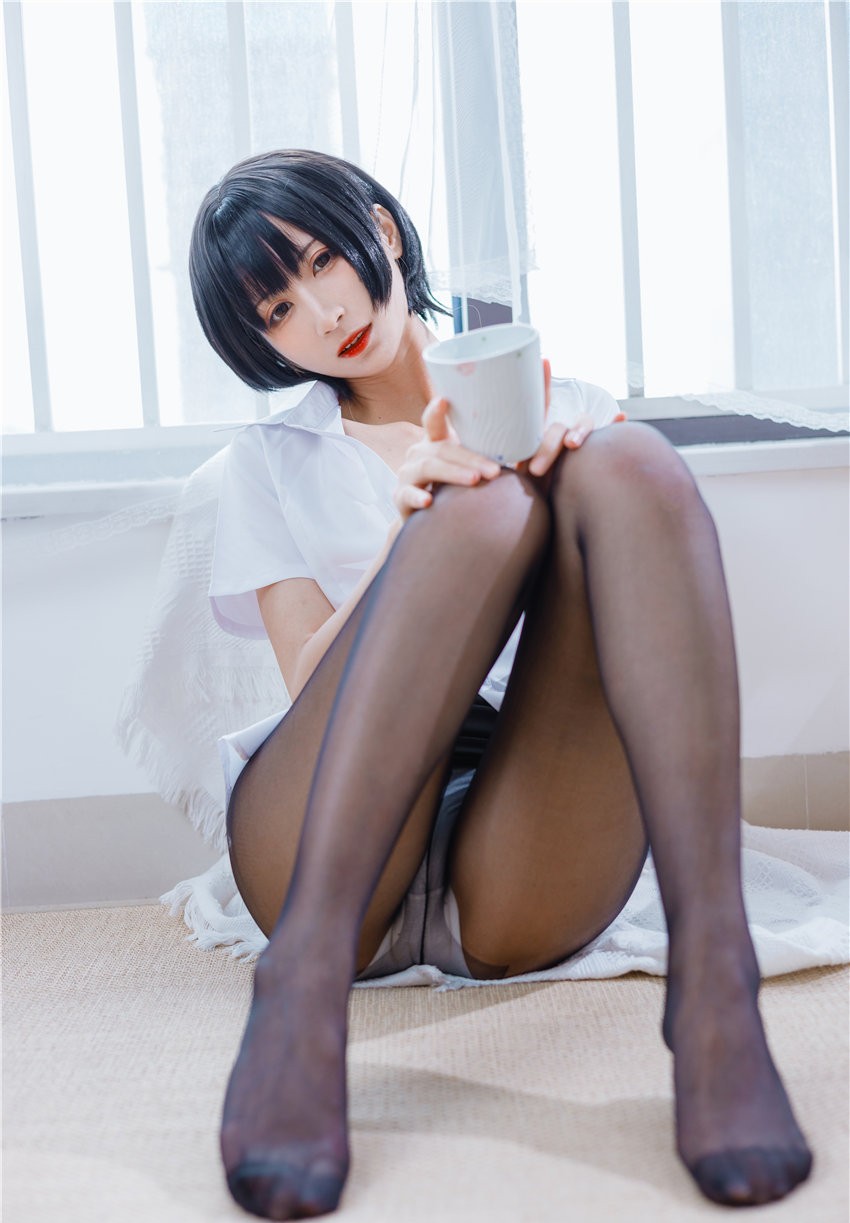 贝儿酱Miki OL装 [31P-289MB]