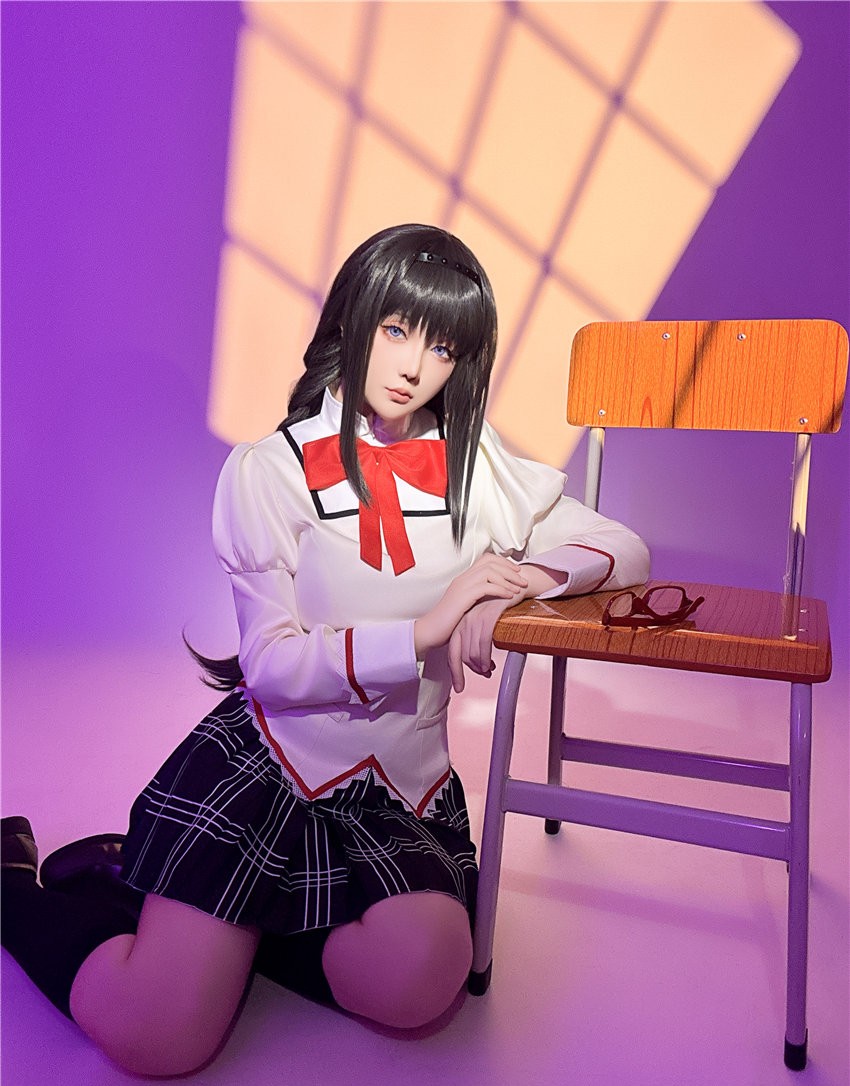 星之迟迟 魔法少女[22P-198MB]