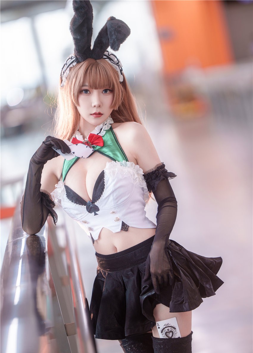 香草喵露露 碧蓝航线 莫妮卡[18P-162MB]