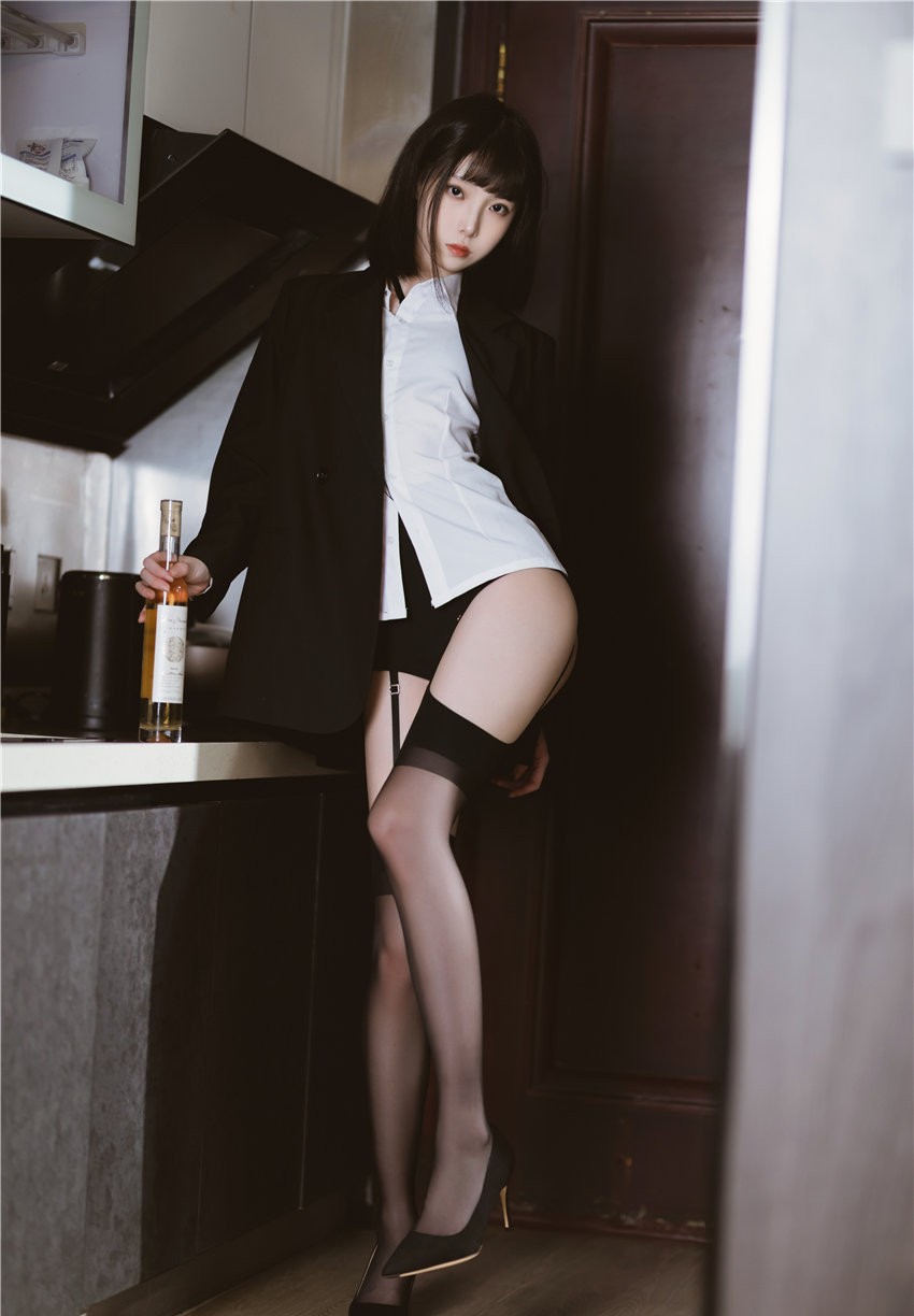 许岚LAN 醉酒OL[60P2V-759MB]