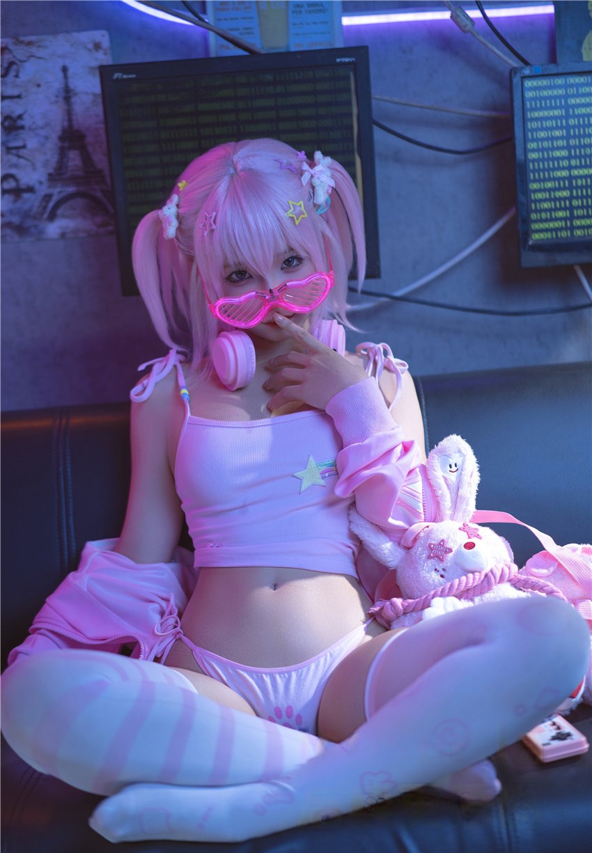 蠢沫沫 Game Girls [342P2V-2.58GB]