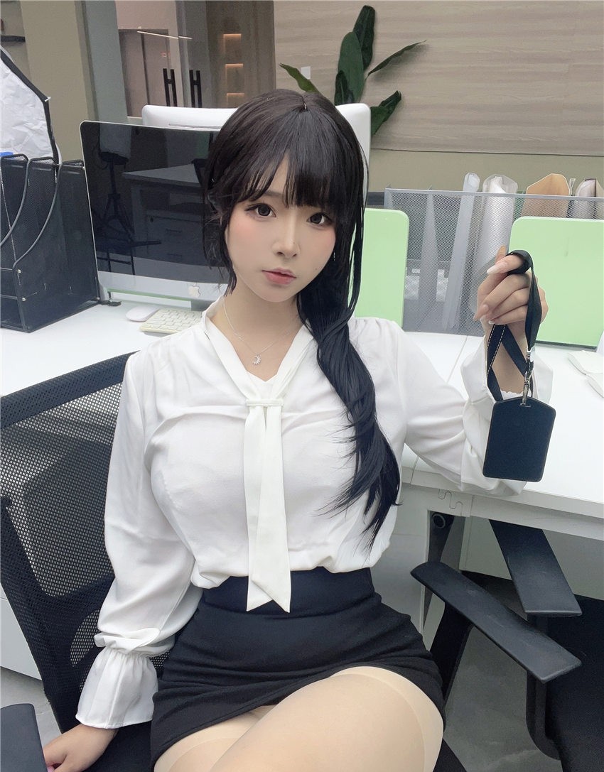 yuuhui玉汇 体贴的米术 [37P-216MB]