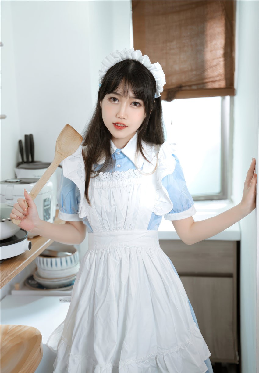 不呆猫 厨房小钕普 [35P-212MB]