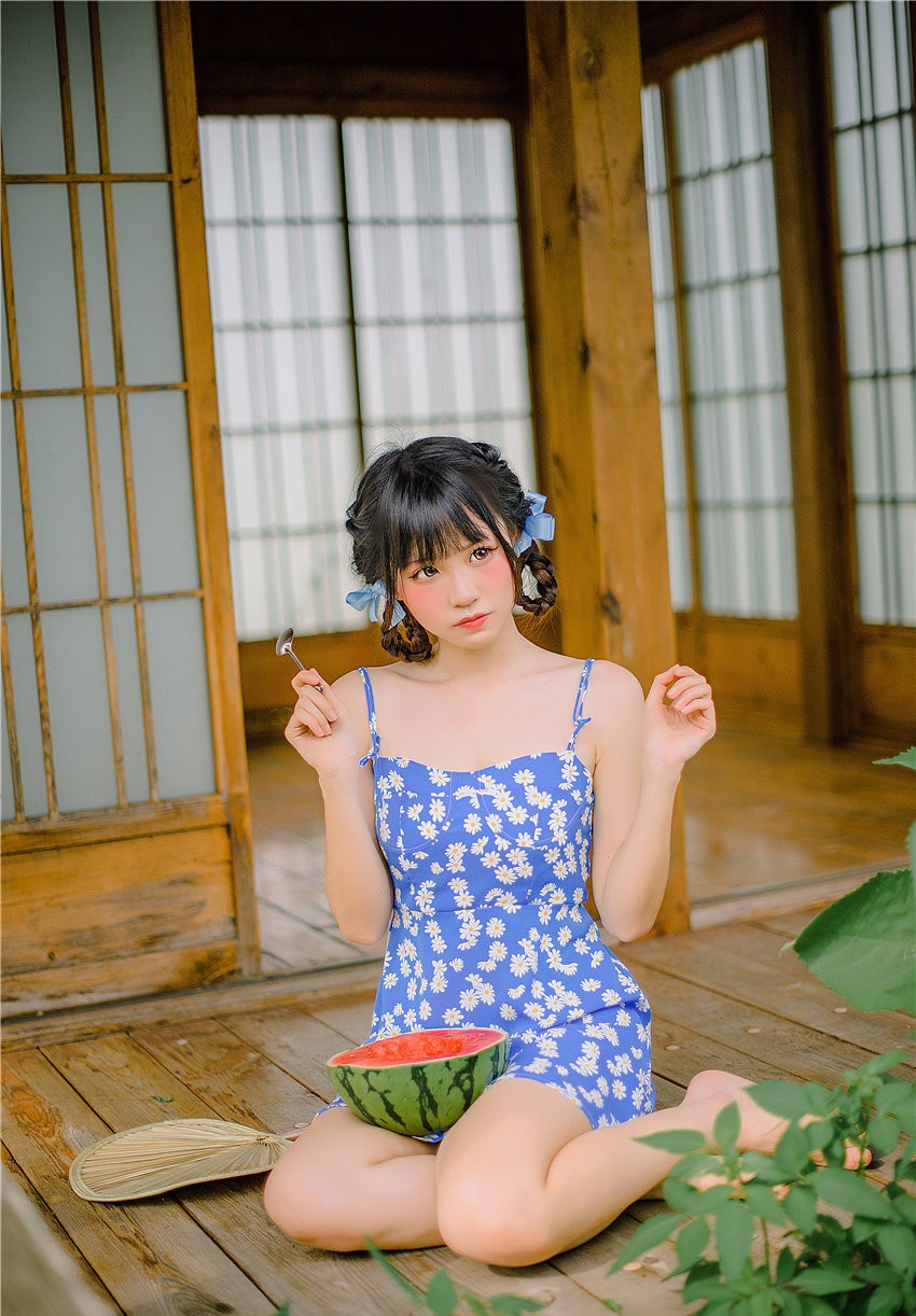 miko酱ww 夏日回忆 [57P-614MB]