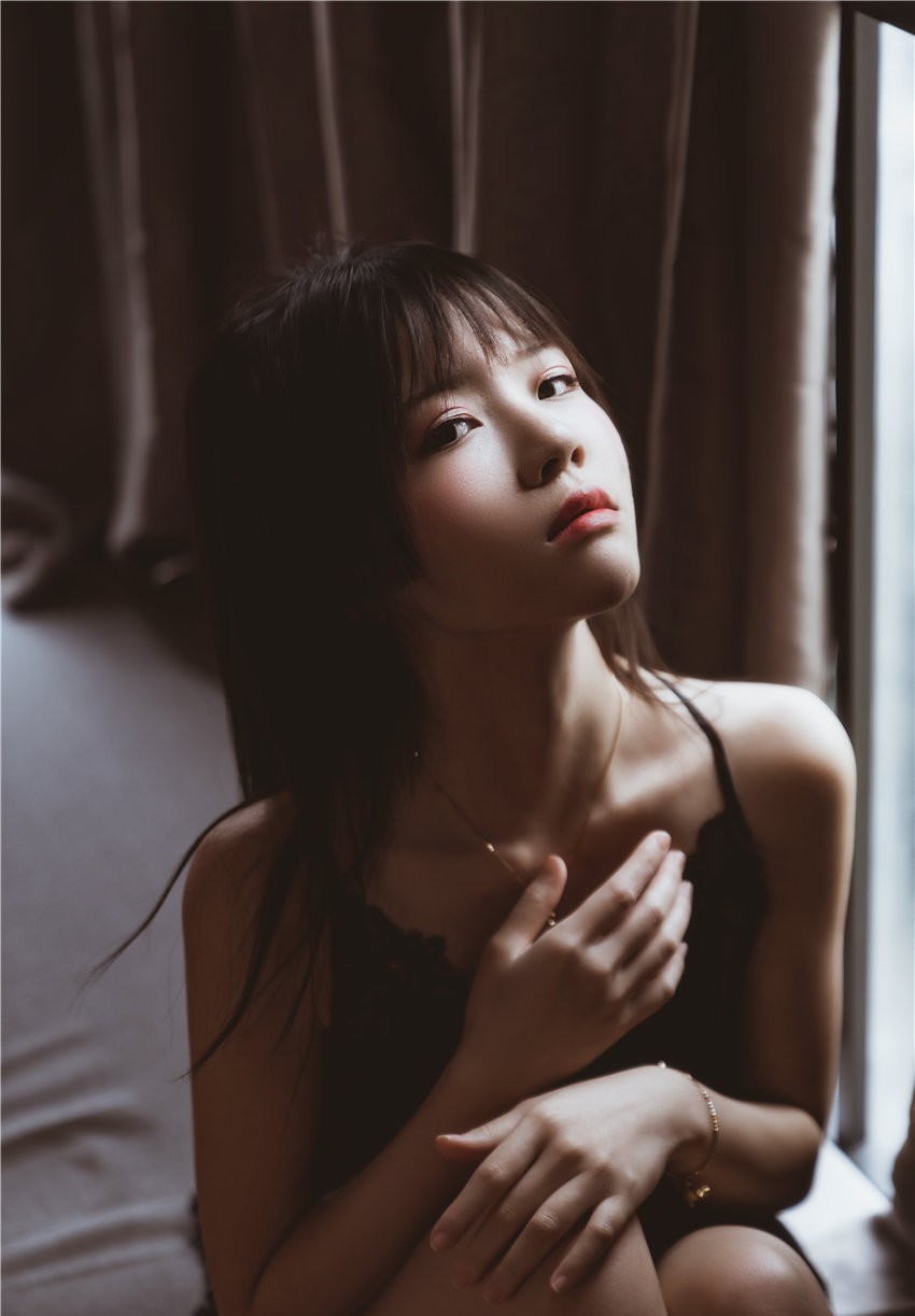 桜桃喵 黑[22P-165MB]