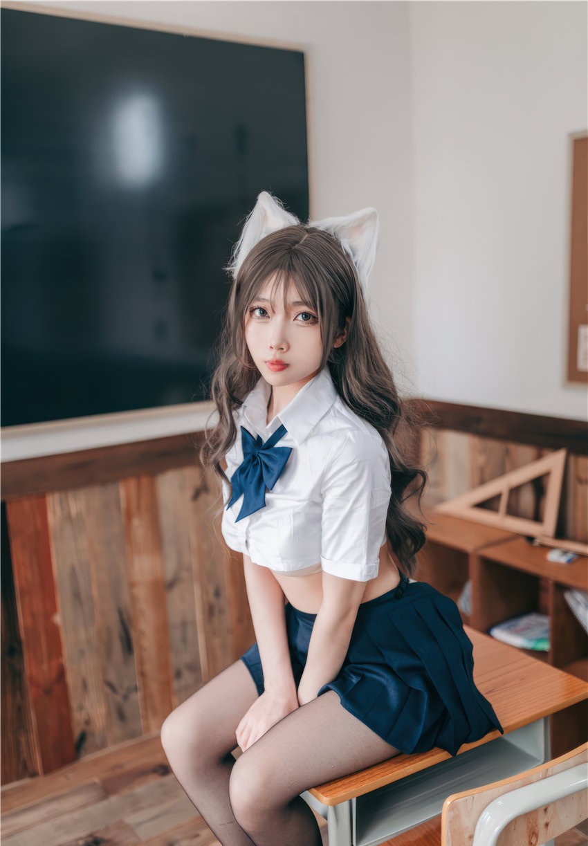 杏仁曲奇 生徒会坏猫猫[52P-295MB]