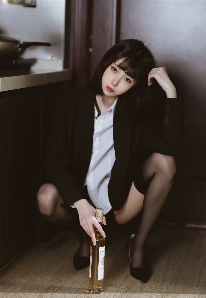 许岚LAN 醉酒OL[60P2V-759MB]