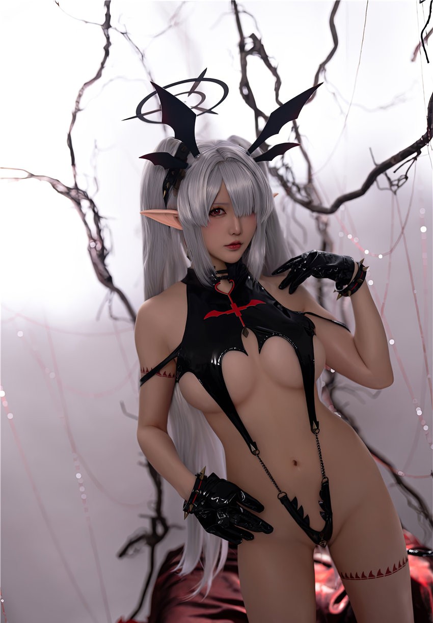 星之迟迟 碧蓝档案BA写真本《Erotopia》 银镜伊织 [58P-932MB]