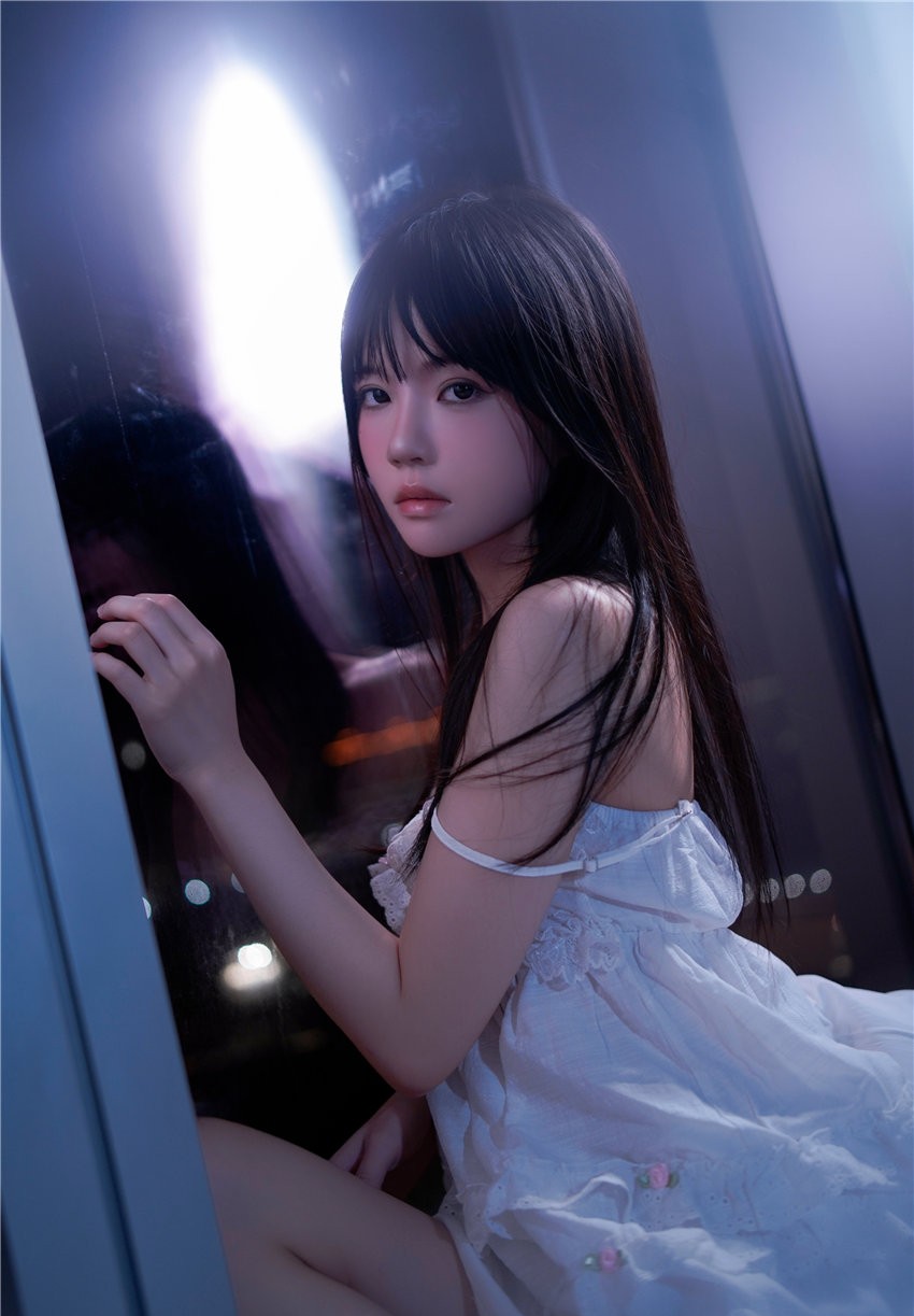 桜桃喵 小月光[45P-431MB]