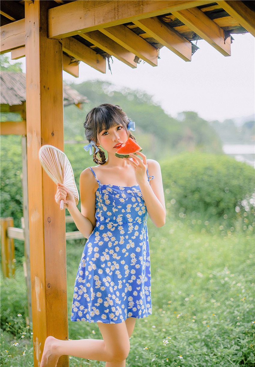 miko酱ww 夏日回忆 [57P-614MB]