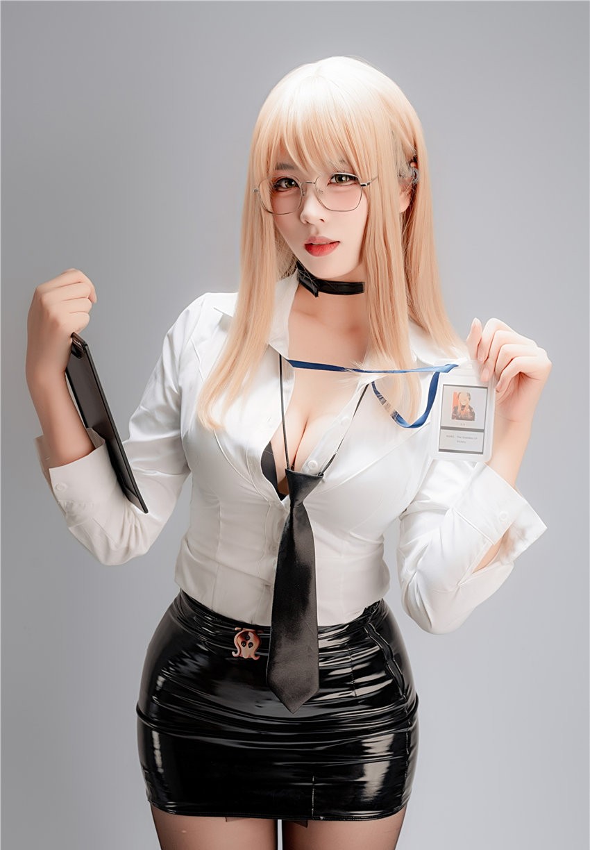 轩萧学姐 艾玛OL[176P2V-826MB]