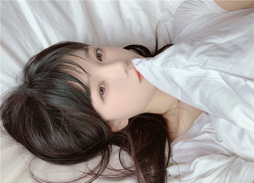 桜桃喵 小猫小猫 [17P-77.1MB]