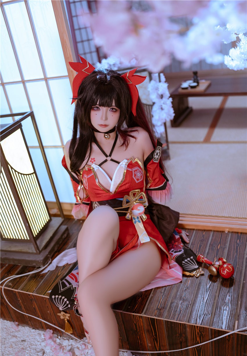 Quan冉有点饿 花火 [62P-823MB]