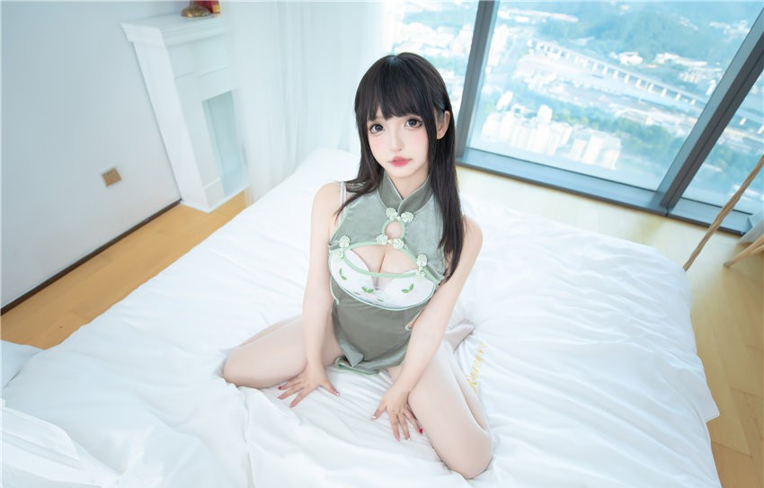 神楽坂真冬 絶対企画 青翠如梦[75P2V-235MB]