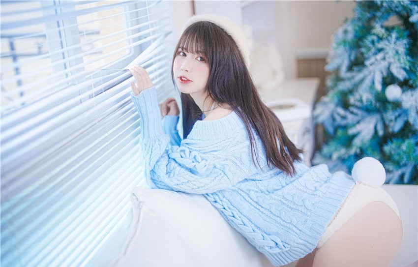 Tina很妖孽呀 蓝色秋冬毛衣[27P-168MB]