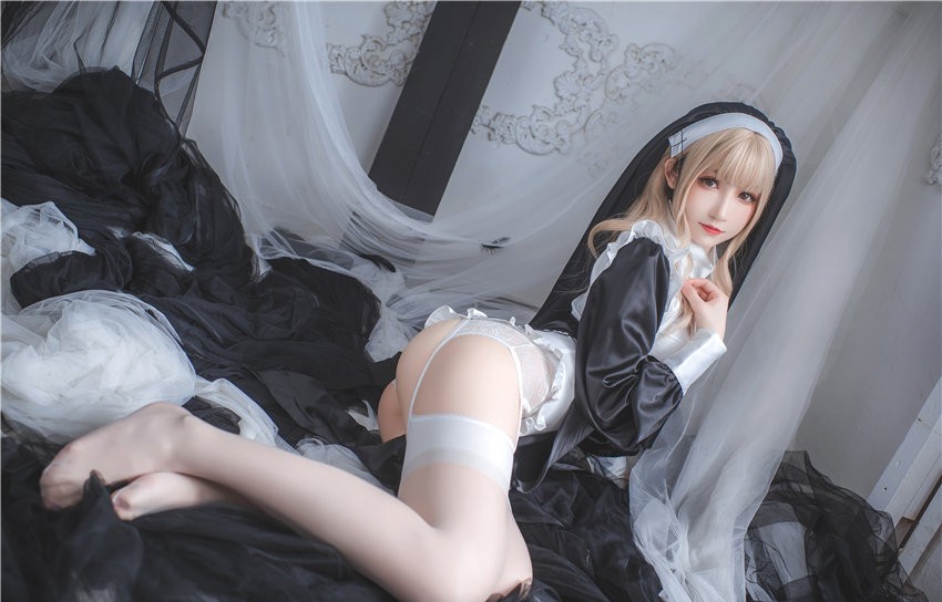 衣衣 修女 [59P3V-377MB]
