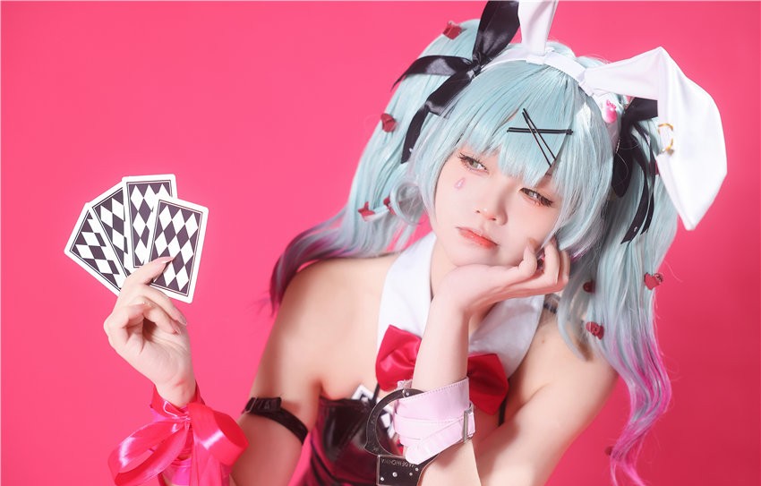 G44不会受伤 初音未来兔子洞 [46P-550M]