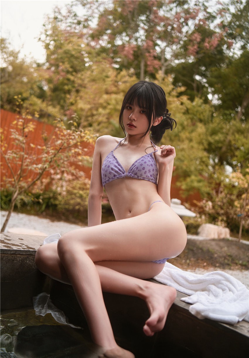 桜桃喵 紫色韵味 [24P-220M]