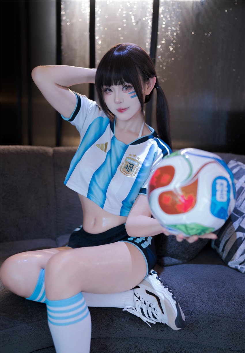 miko酱ww 足球宝贝[41P-312M]
