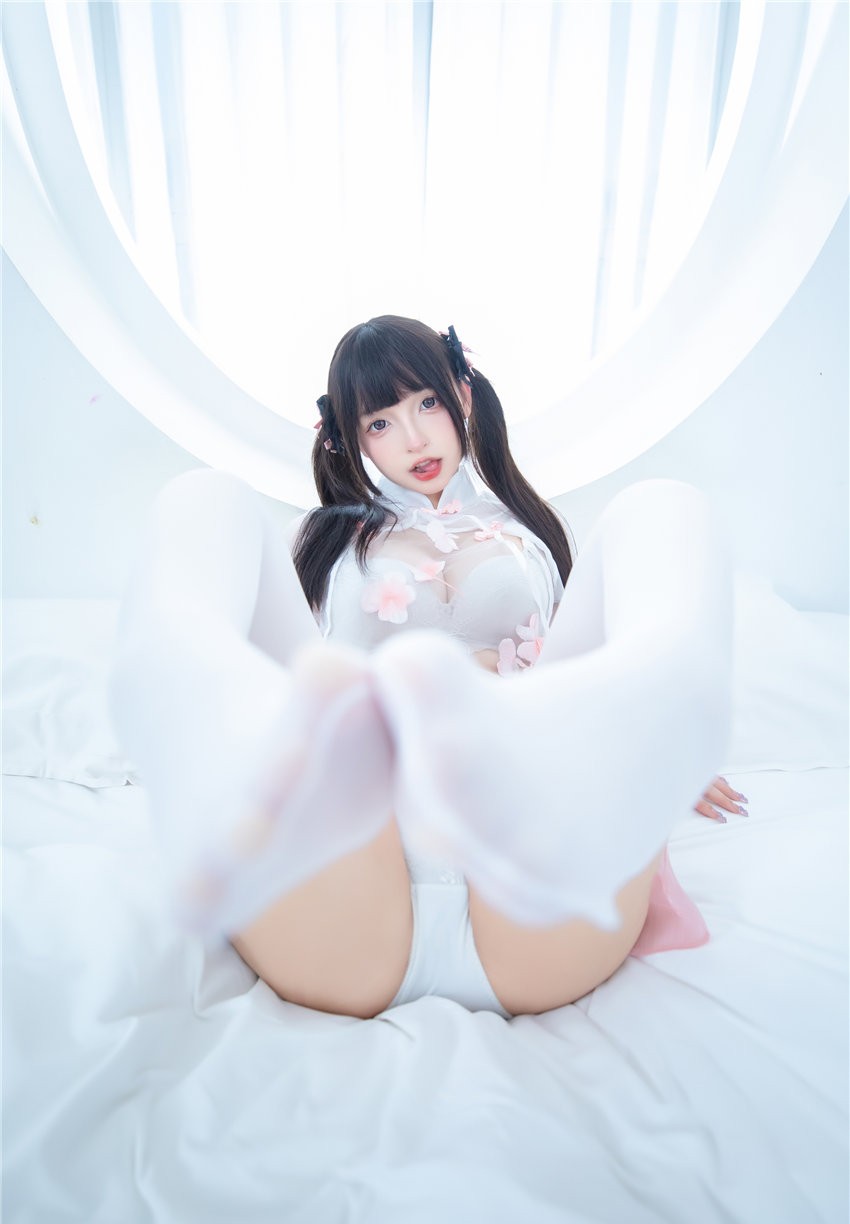 神楽坂真冬 米淘雪糕 [75P2V-420MB]