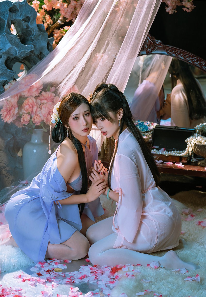 云溪溪 奶桃&轩萧学姐 朝开暮落-下 [117P5V-5.81GB]