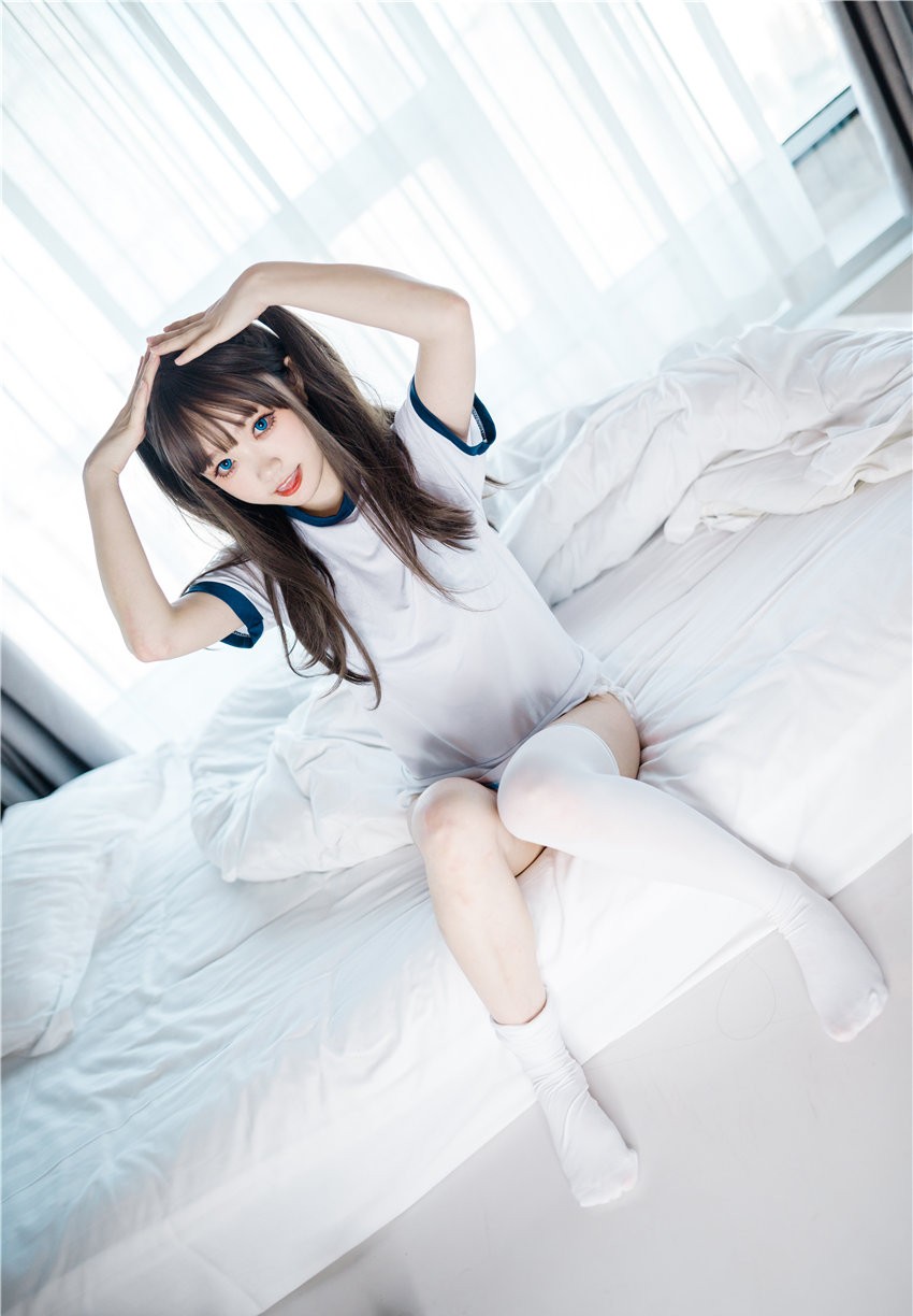 神沢永莉 半双马尾体操服达推袜 [68P-211MB]