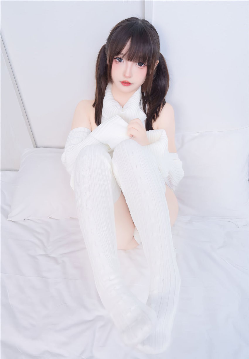 神楽坂真冬 斩男毛衣 [76P2V-1.39GB]
