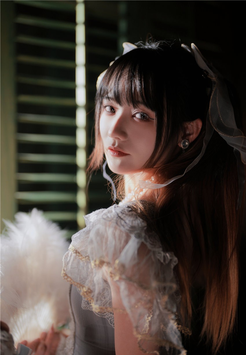 兔子Zzz不吃胡萝卜 灰月之海 [28P-268MB]