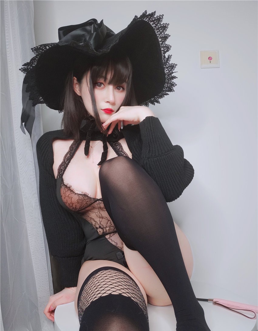 白银81 柴郡魔女 [31P2V-141MB]