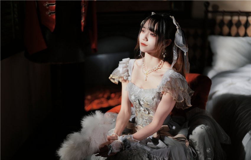 兔子Zzz不吃胡萝卜 灰月之海 [28P-268MB]