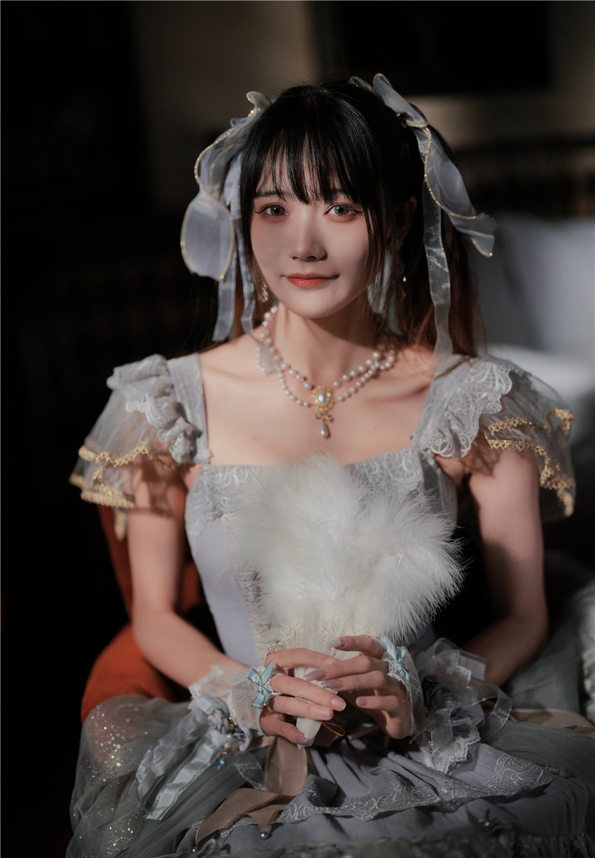 兔子Zzz不吃胡萝卜 灰月之海 [28P-268MB]
