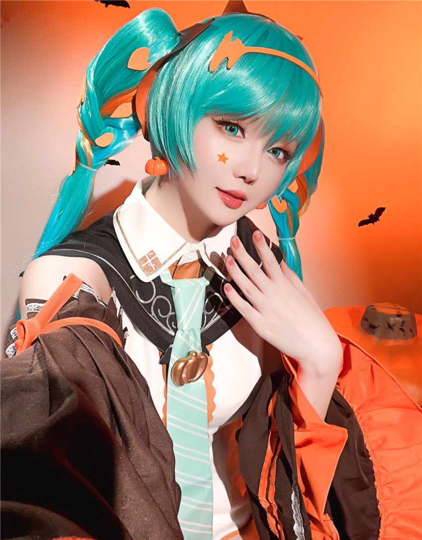 星之迟迟 23年10月计划赠品 万圣节MIKU [53P-306MB]