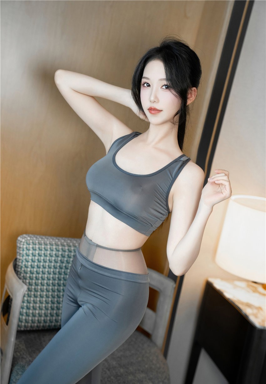抖娘-利世 灰色瑜伽服[105P1V-2.03GB]