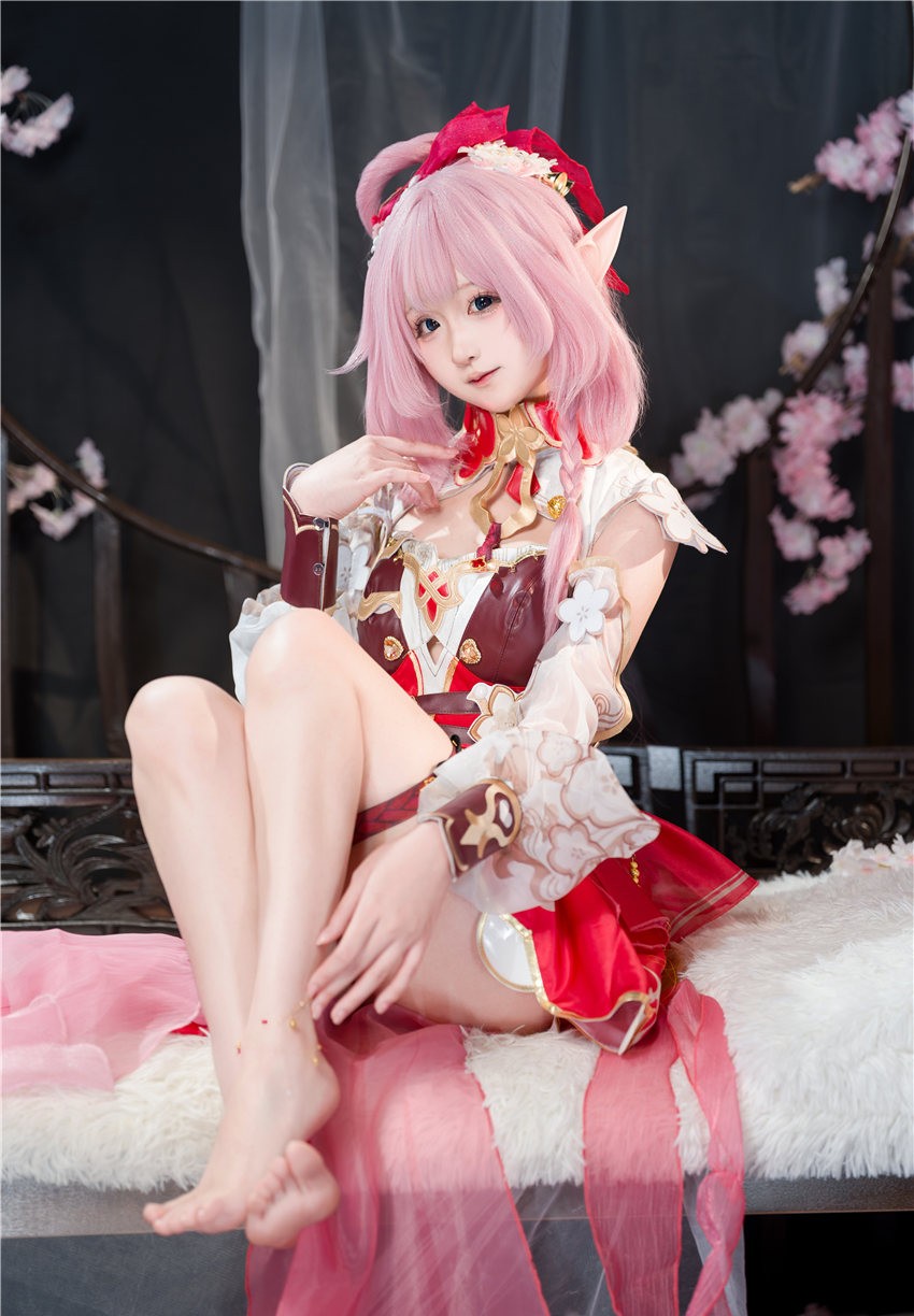 Seele麦麦 爱莉希雅的春好物语+鲨鱼妹 [86P3V-1.4GB]