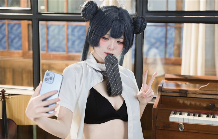 九柒喵 蔚蓝档案 妃咲JK [61P-517M]