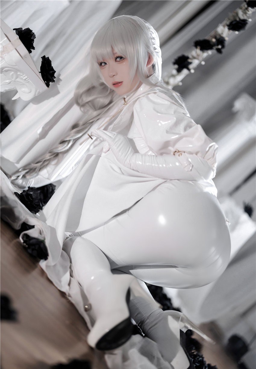樱落酱w 纯白修女 [45P-288M]