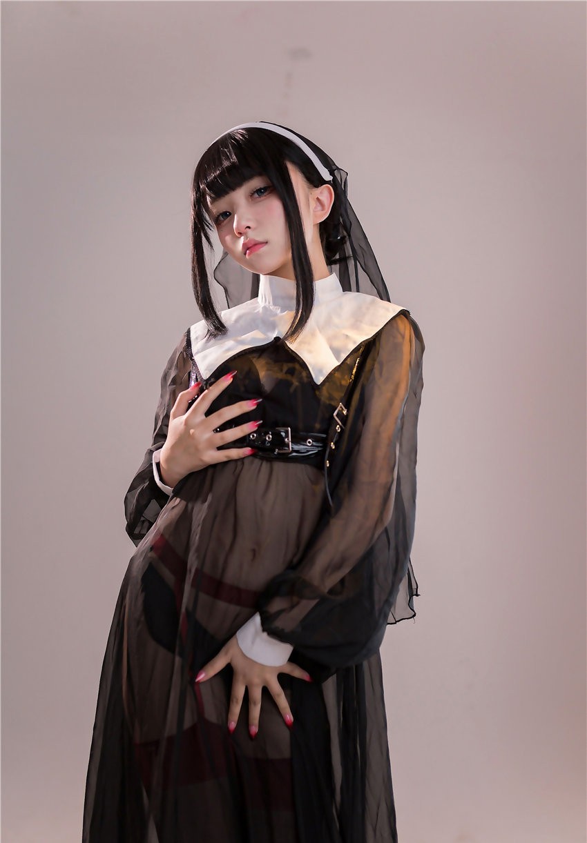 花铃 修女的忏悔室 [29P-234MB]