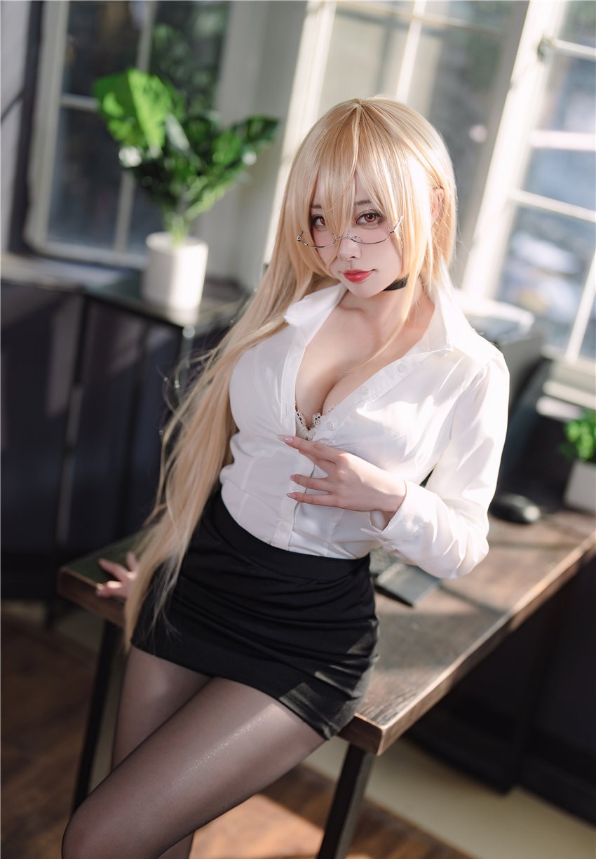 宮本桜 碧蓝航线 怨仇 [45P-541M]