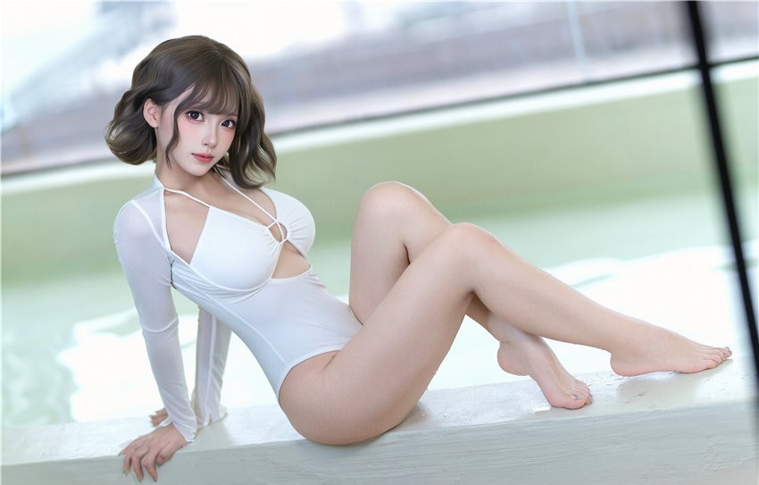 Bangni邦尼 白色浪花 [48P-176MB]